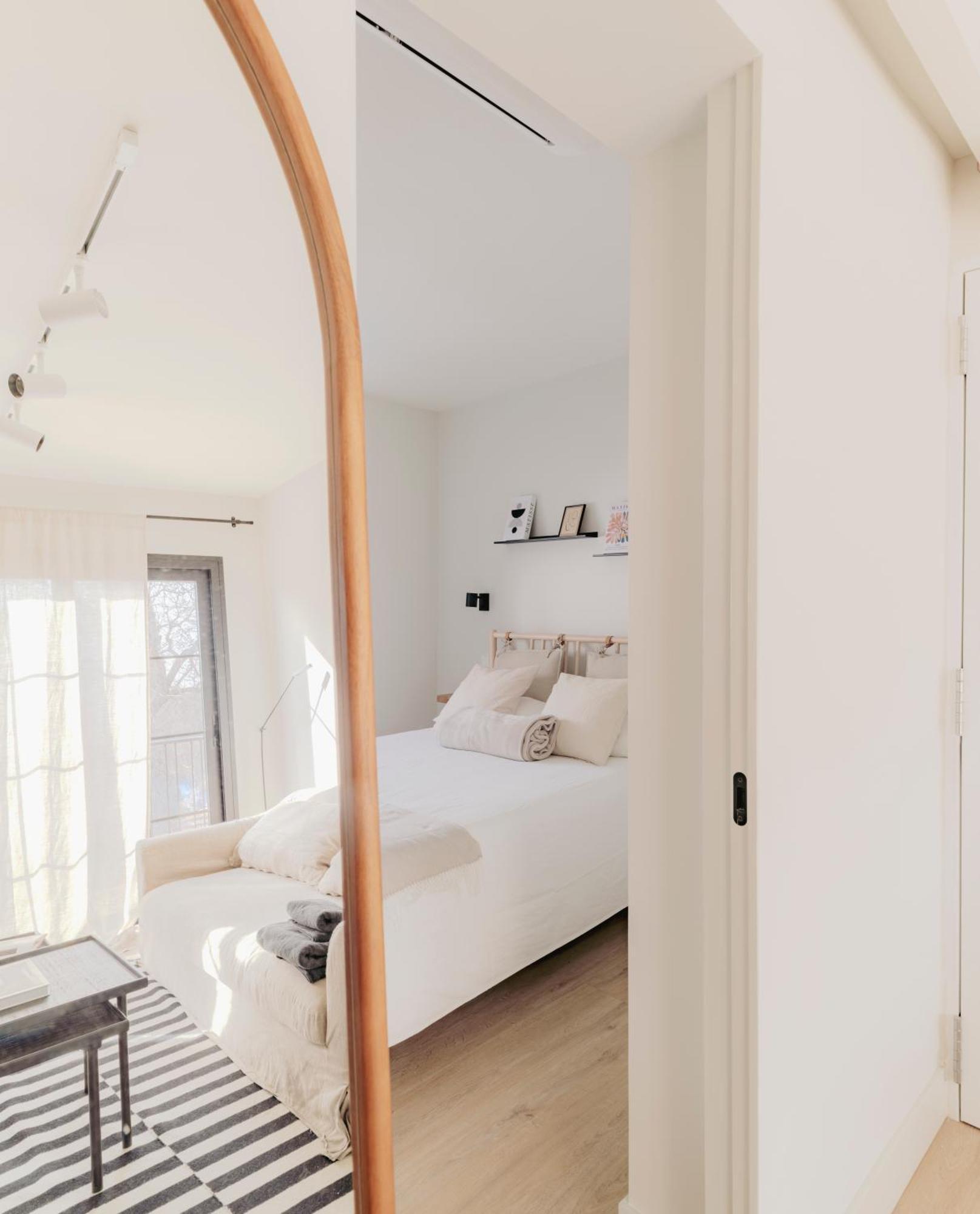 Casa Humera Apartamentos De Diseno En Pozuelo Pozuelo de Alarcon Ngoại thất bức ảnh